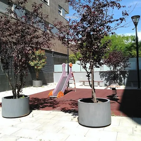 Appartamento Luxury Flat, 3 Bedrooms, 2 Bathrooms And Swimming Pool Next To The Beach!!