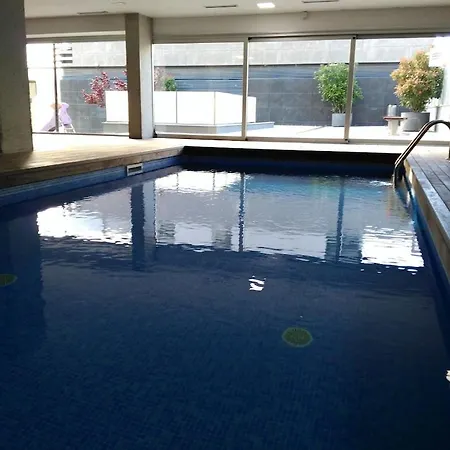 Luxury Flat, 3 Bedrooms, 2 Bathrooms And Swimming Pool Next To The Beach!! Appartamento